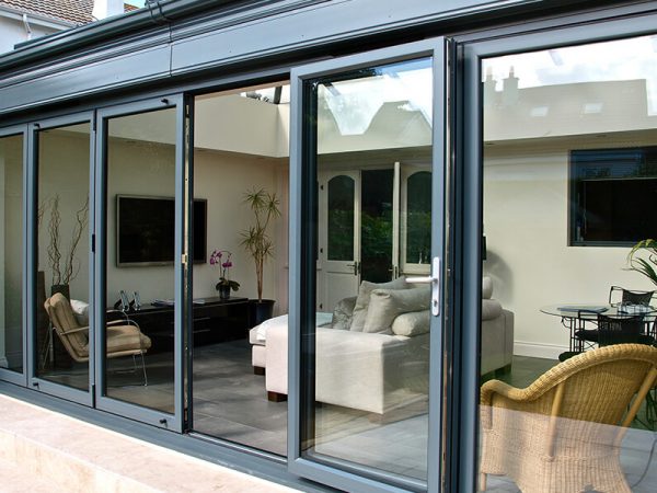 bifold door styles milton keynes