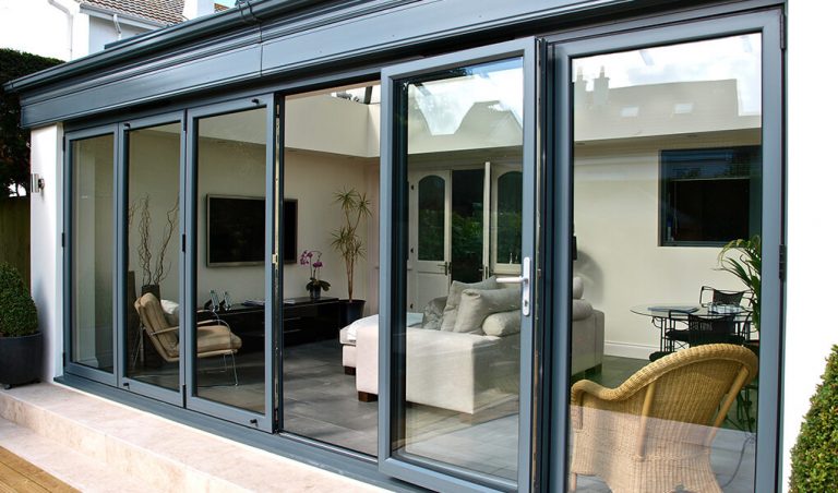 bifold door styles milton keynes