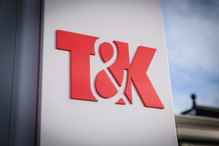 T&K Home Improvements Logo