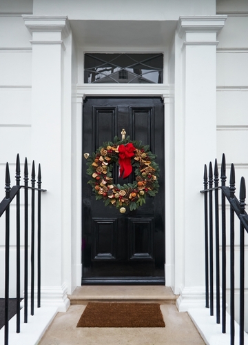 Beyond the Threshold: Making a Grand Entrance that Welcomes the Holiday Season
