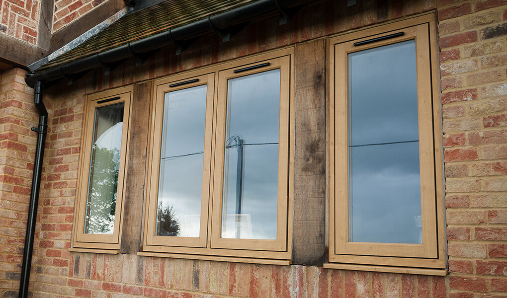 Light oak effect Residence 9 flush sash windows